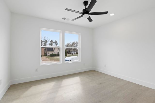 433 Ambiance Court, Spartanburg, SC 29301
