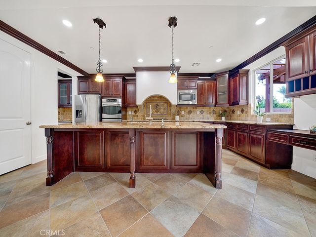 9306 Lily Avenue, Fountain Valley, CA 92708