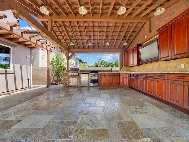 9306 Lily Avenue, Fountain Valley, CA 92708