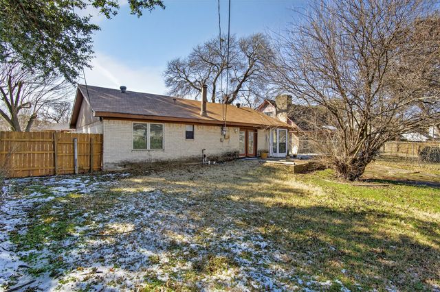 6946 Trailcrest Drive, Dallas, TX 75232