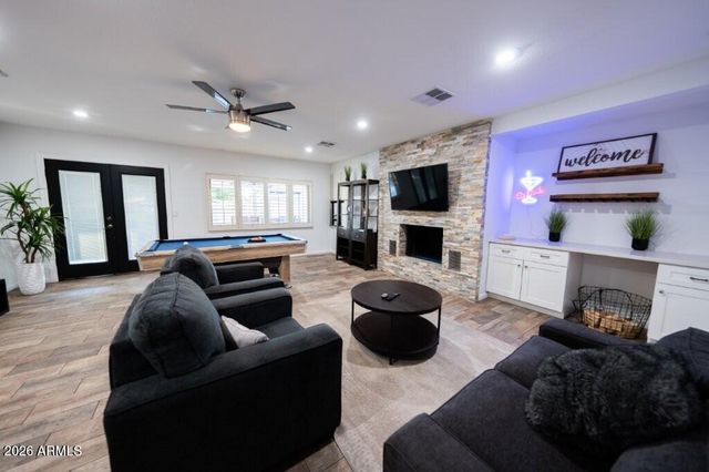 8331 E MEADOWBROOK Avenue, Scottsdale, AZ 85251