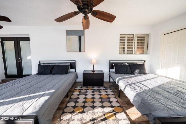 8331 E MEADOWBROOK Avenue, Scottsdale, AZ 85251