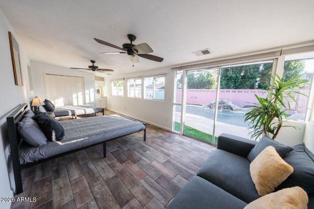 8331 E MEADOWBROOK Avenue, Scottsdale, AZ 85251