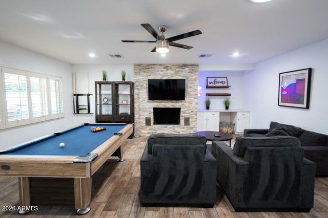 8331 E MEADOWBROOK Avenue, Scottsdale, AZ 85251