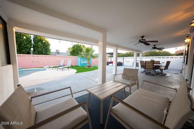 8331 E MEADOWBROOK Avenue, Scottsdale, AZ 85251