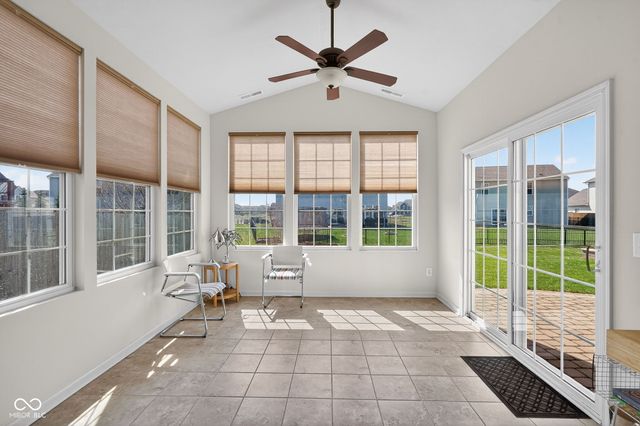 6121 Marigold Court, Whitestown, IN 46075