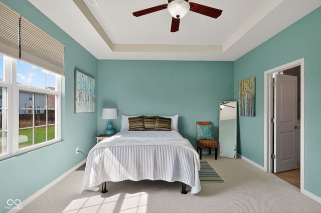 6121 Marigold Court, Whitestown, IN 46075