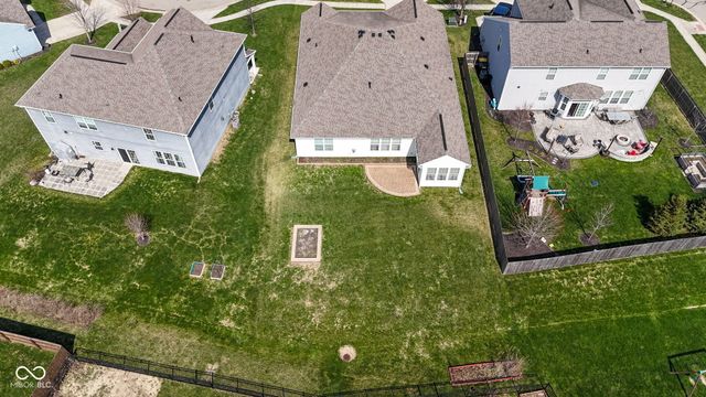 6121 Marigold Court, Whitestown, IN 46075