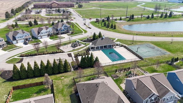 6121 Marigold Court, Whitestown, IN 46075