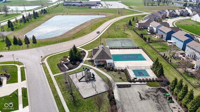 6121 Marigold Court, Whitestown, IN 46075