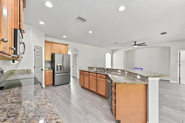 3403 WALDEN RESERVE DRIVE, Plant City, FL 33566