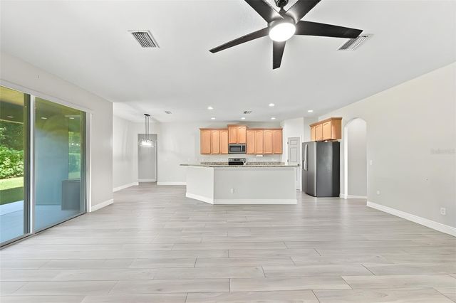 3403 WALDEN RESERVE DRIVE, Plant City, FL 33566