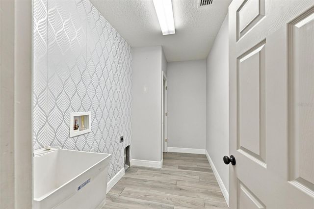 3403 WALDEN RESERVE DRIVE, Plant City, FL 33566