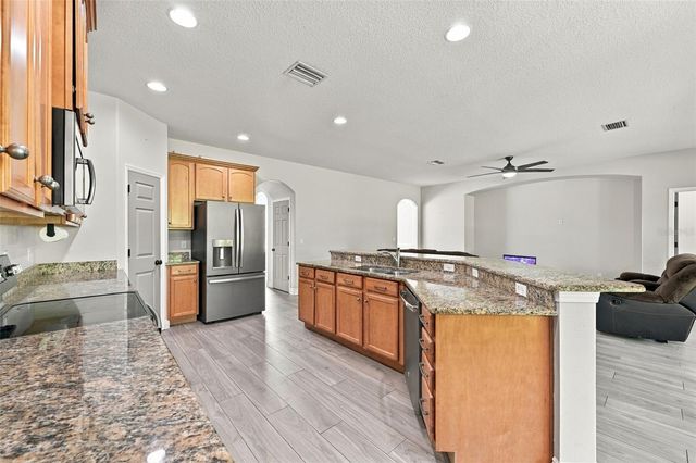3403 WALDEN RESERVE DRIVE, Plant City, FL 33566