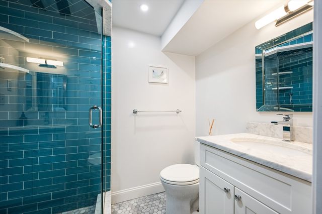 333 W 4th St 333, Boston, MA 02127