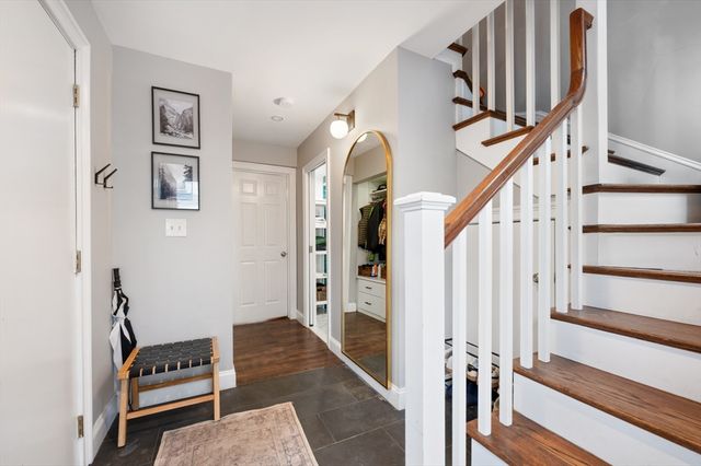 333 W 4th St 333, Boston, MA 02127