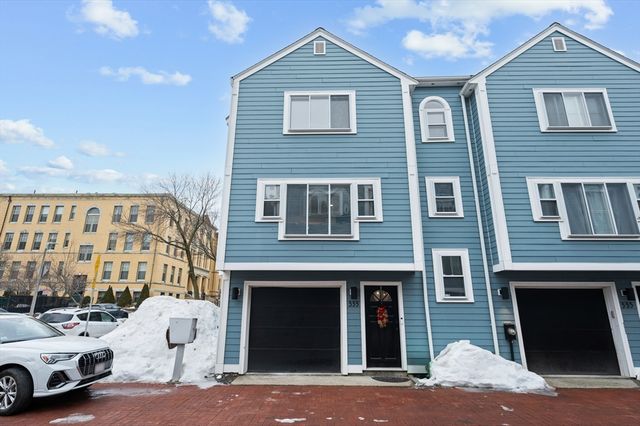 333 W 4th St 333, Boston, MA 02127