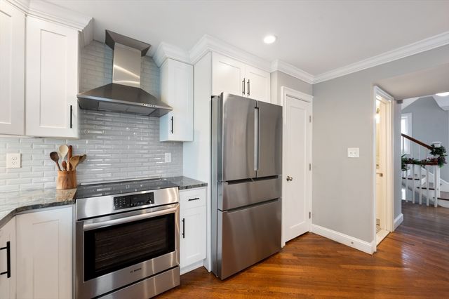 333 W 4th St 333, Boston, MA 02127