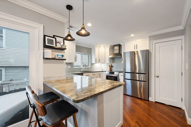 333 W 4th St 333, Boston, MA 02127