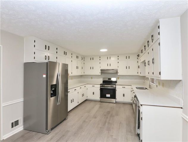 150 Patterson Road, Lawrenceville, GA 30044