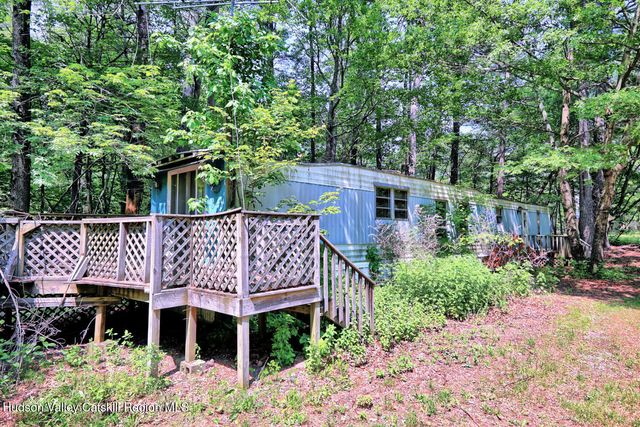 66 Hideaway Road, Palenville, NY 12463