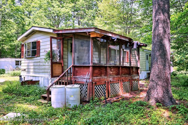 66 Hideaway Road, Palenville, NY 12463