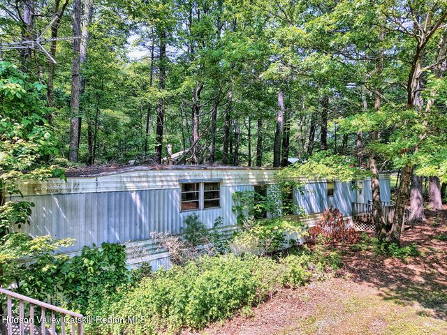 66 Hideaway Road, Palenville, NY 12463