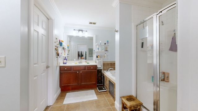 876 Wolves Den Pl, Murfreesboro, TN 37128