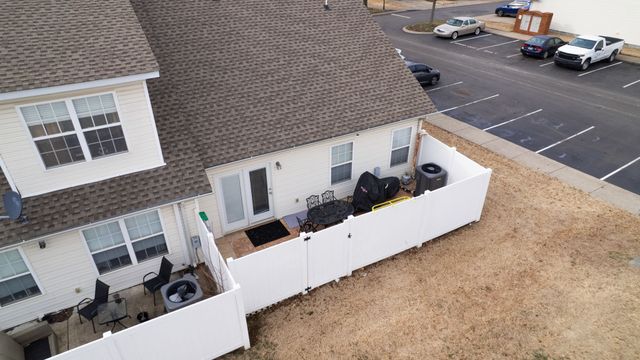 876 Wolves Den Pl, Murfreesboro, TN 37128