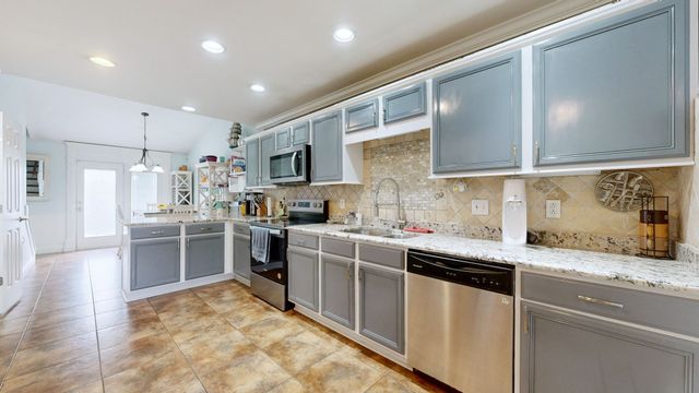 876 Wolves Den Pl, Murfreesboro, TN 37128