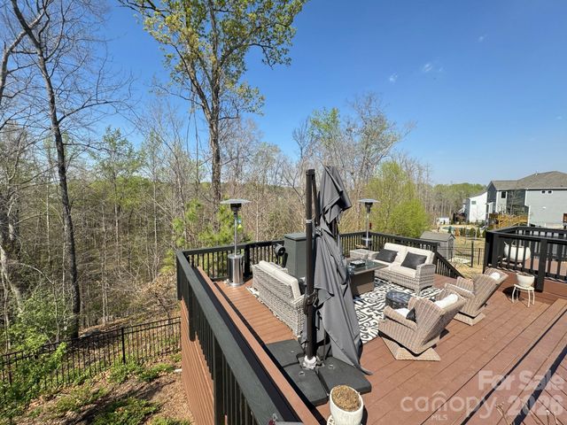 13231 Fiore Place, Huntersville, NC 28078