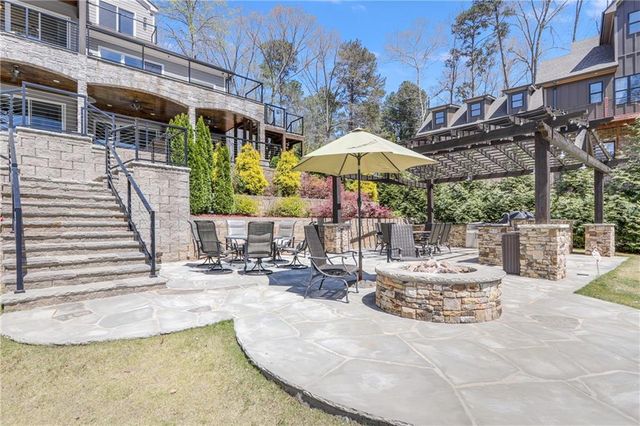 4801 Propes Drive, Oakwood, GA 30566