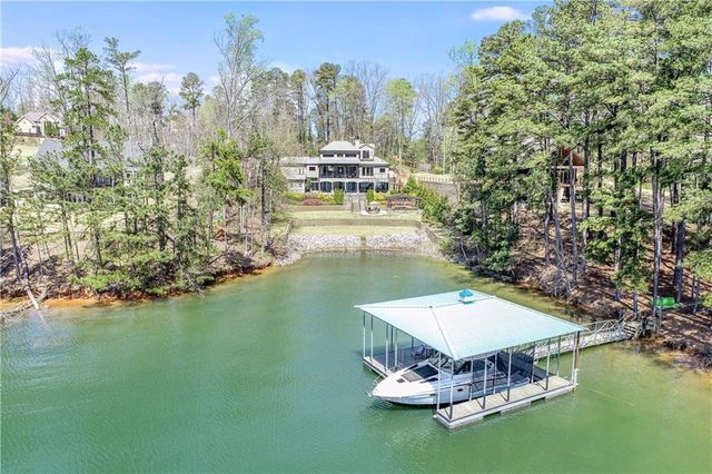 4801 Propes Drive, Oakwood, GA 30566