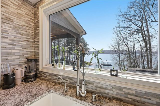 4801 Propes Drive, Oakwood, GA 30566