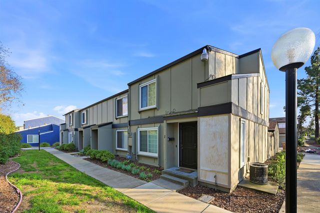 9 El Capitan Ln, Antioch, CA 94509