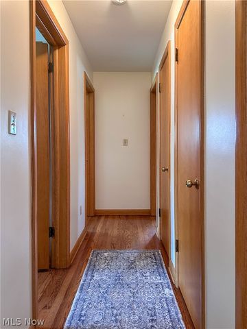 1011 Park Circle, Girard, OH 44420