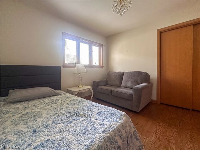 1011 Park Circle, Girard, OH 44420