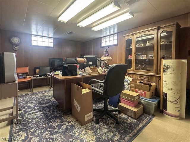 1011 Park Circle, Girard, OH 44420