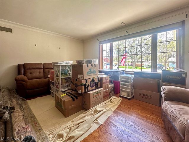 1011 Park Circle, Girard, OH 44420