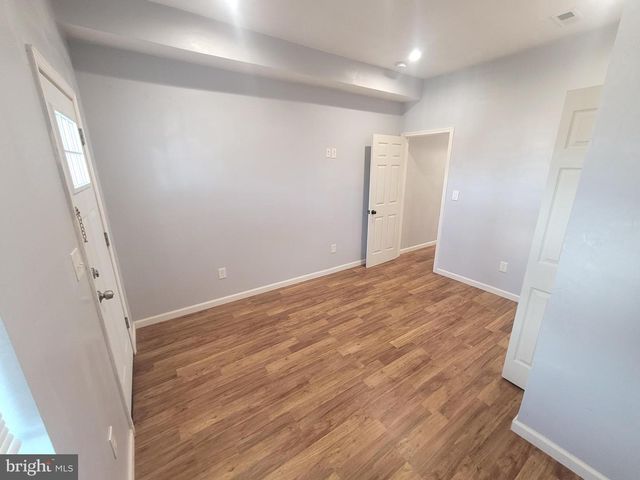 2635 N CALVERT ST, Baltimore, MD 21218