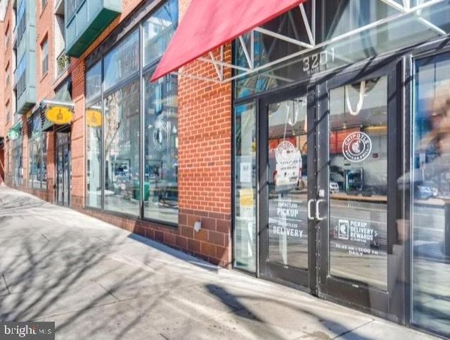 2635 N CALVERT ST, Baltimore, MD 21218