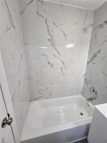 9 Croatan TRL, Portsmouth, VA 23701