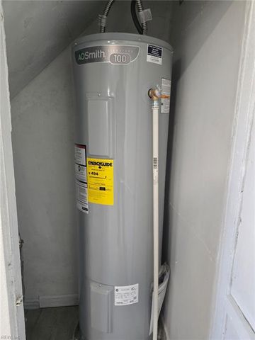 9 Croatan TRL, Portsmouth, VA 23701