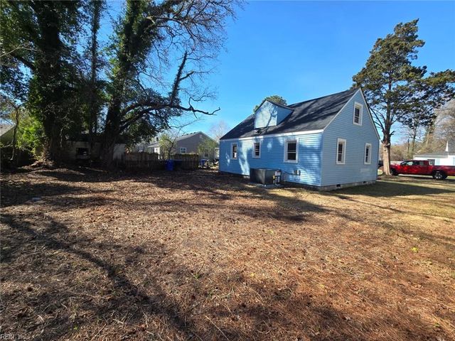 9 Croatan TRL, Portsmouth, VA 23701