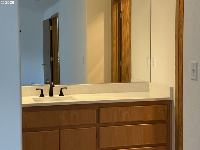 1660 N 18TH St 4, Washougal, WA 98671