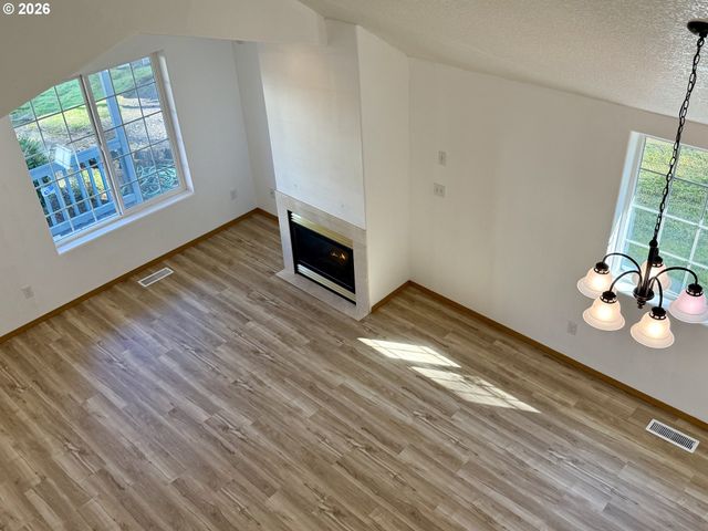 1660 N 18TH St 4, Washougal, WA 98671