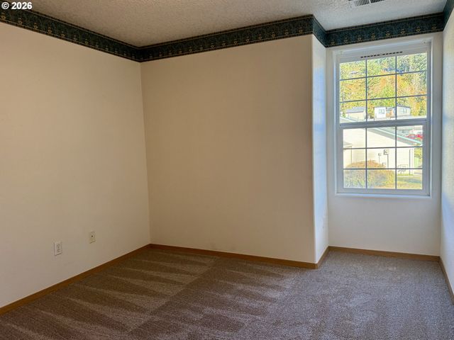 1660 N 18TH St 4, Washougal, WA 98671
