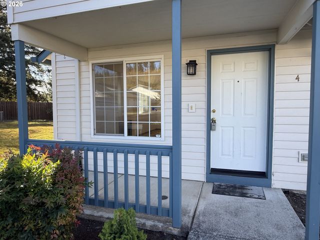 1660 N 18TH St 4, Washougal, WA 98671