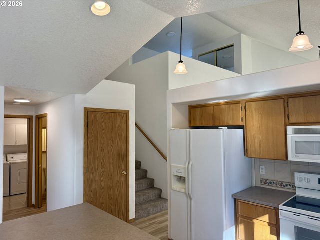 1660 N 18TH St 4, Washougal, WA 98671