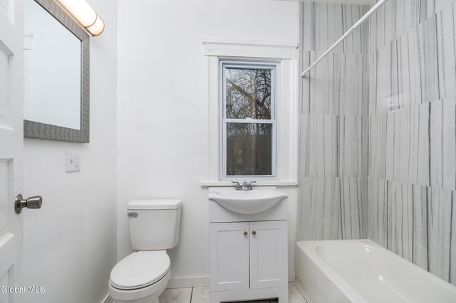 3 Mapleridge Avenue, Albany, NY 12209